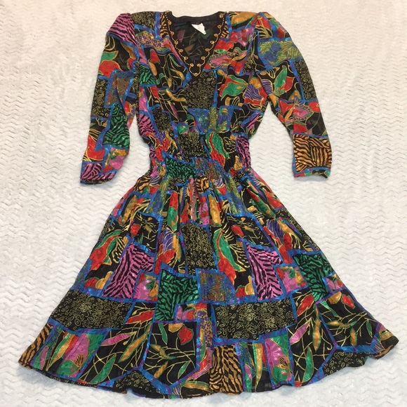 Diane Tres Dresses & Skirts - Vintage 80’s Diane Tres Georgette dress w/ matching scarf- women’s